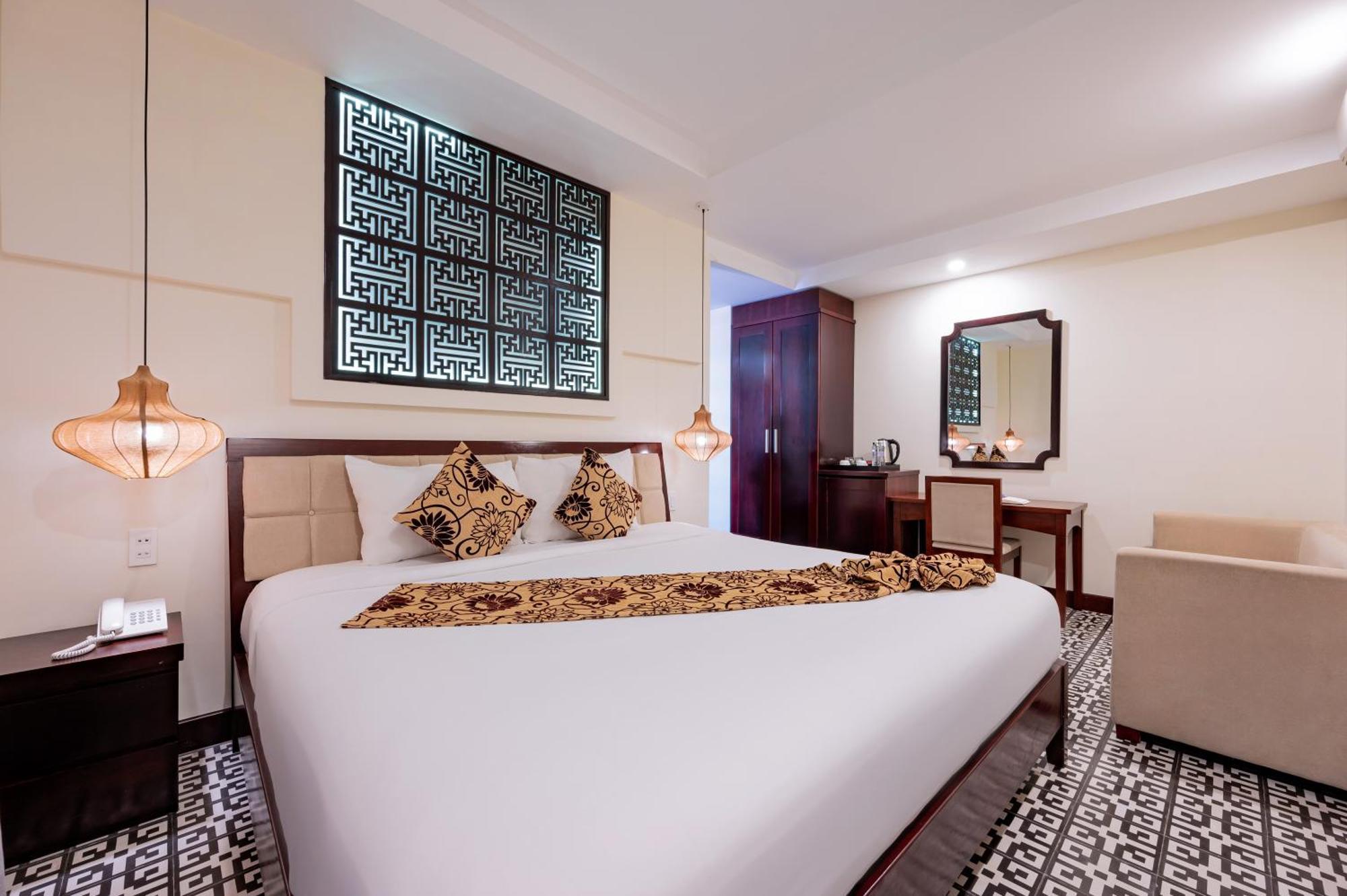 Le Pavillon Hoi An Central Villa Esterno foto